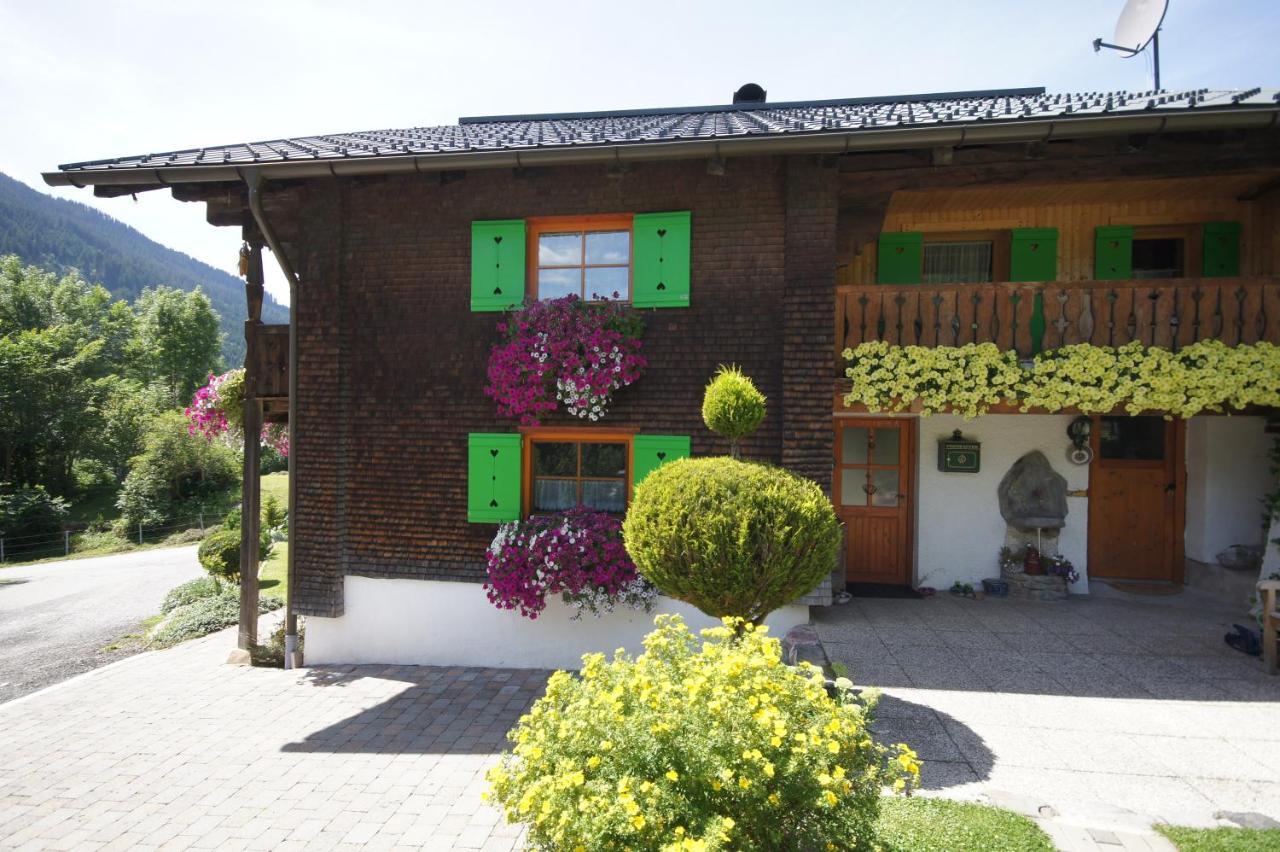 Haus Aelpele Apartment Klosterle am Arlberg Ngoại thất bức ảnh