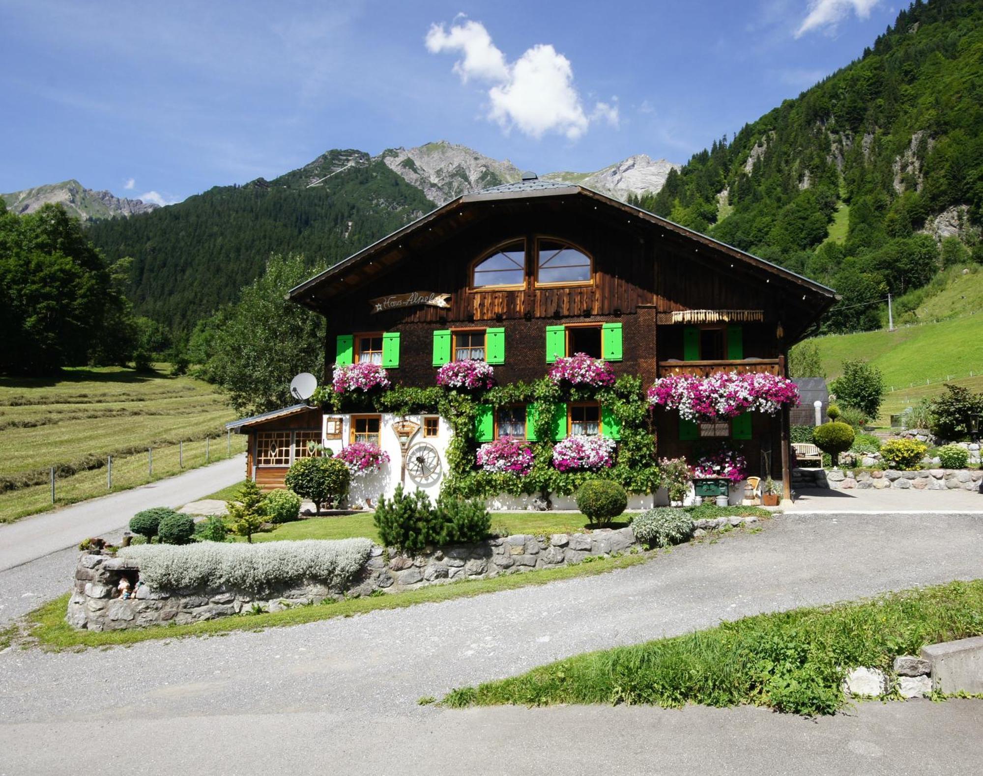 Haus Aelpele Apartment Klosterle am Arlberg Ngoại thất bức ảnh